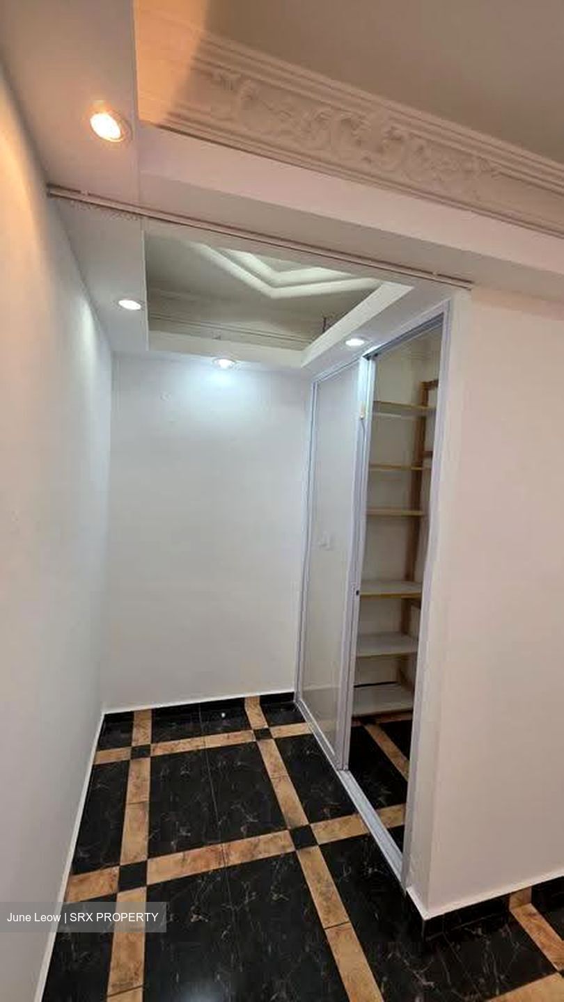 Bukit Timah Shopping Centre (D21), Shop House #614494791